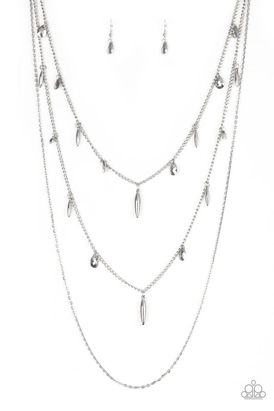 PAPARAZZI "BRAVO BRAVADO" SILVER NECKLACE