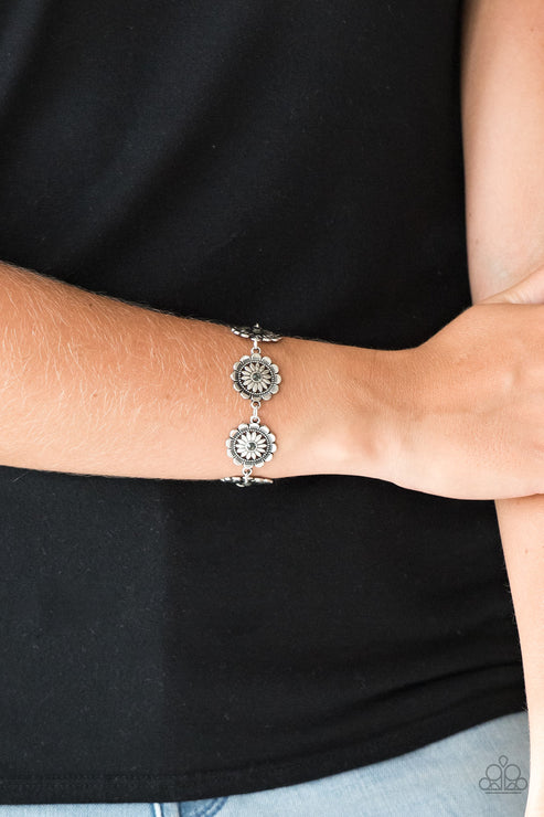 Paparazzi  Funky Flower Child - Silver  Bracelet