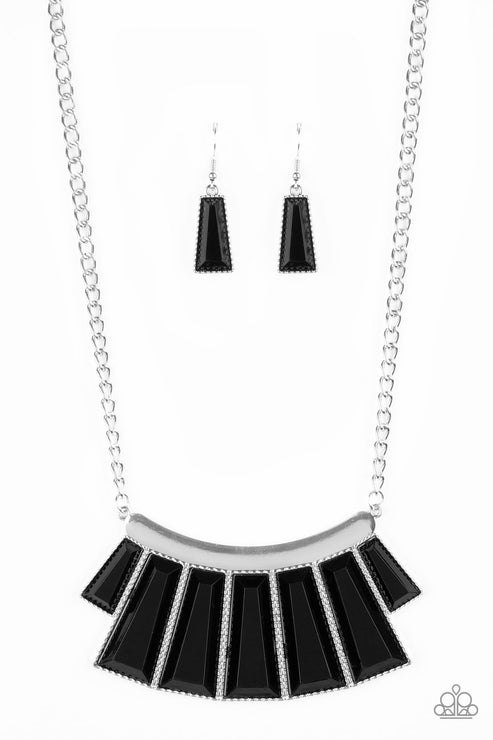 Paparazzi  Glamour Goddess - Black  Necklace