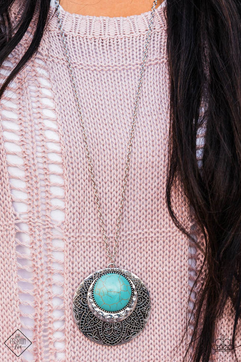 Paparazzi  Medallion Meadow  Necklace