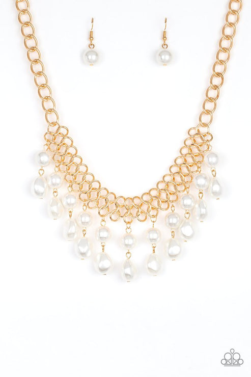 Paparazzi  5th Avenue Fleek - Gold  Necklace