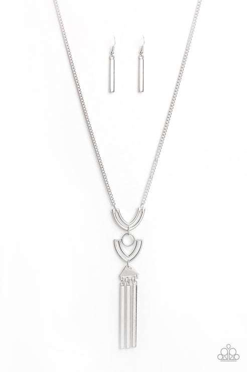 Paparazzi  Confidently Cleopatra - Silver  Necklace