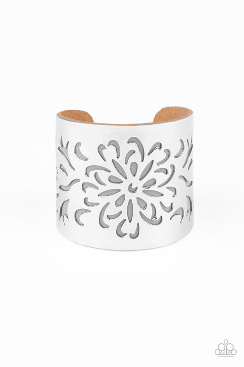 Paparazzi  Get Your Bloom On - Silver  Bracelet