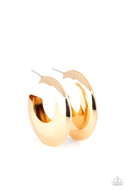 Paparazzi  Chic CRESCENTO - Gold  Earrings