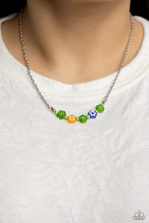 Paparazzi  BOUQUET We Go - Green  Necklace