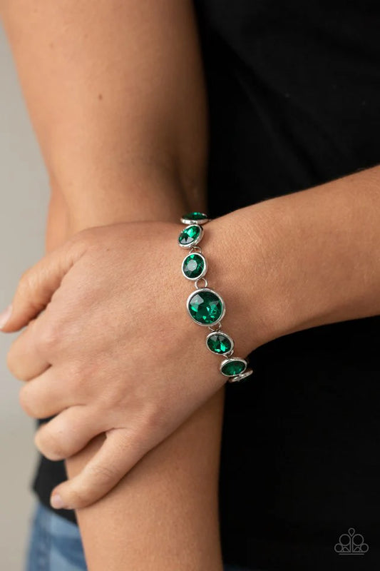 Paparazzi Bracelet ~ Lustrous Luminosity - Green