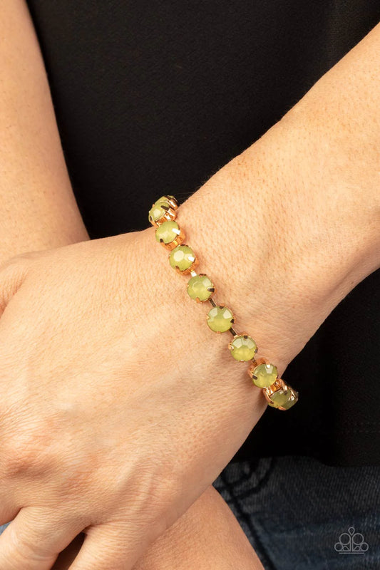 Paparazzi Dreamy Debutante - Green Bracelet