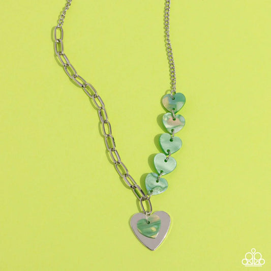 Paparazzi Necklace ~ HEART Of The Movement - Green