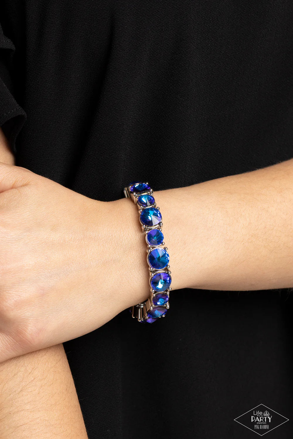 Paparazzi Bracelet ~ Born To Bedazzle - Blue