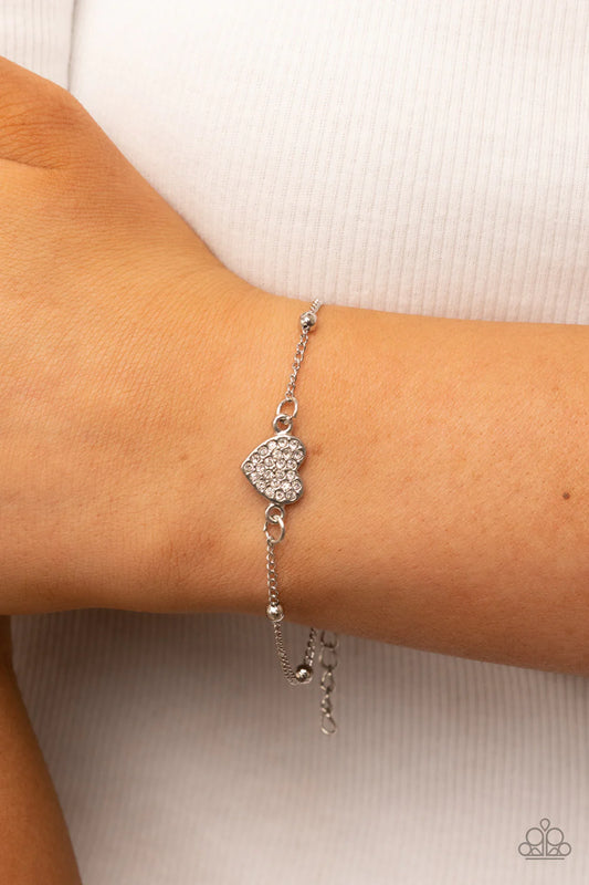 PAPARAZZI "HEARTACHINGLY ADORABLE" WHITE BRACELET