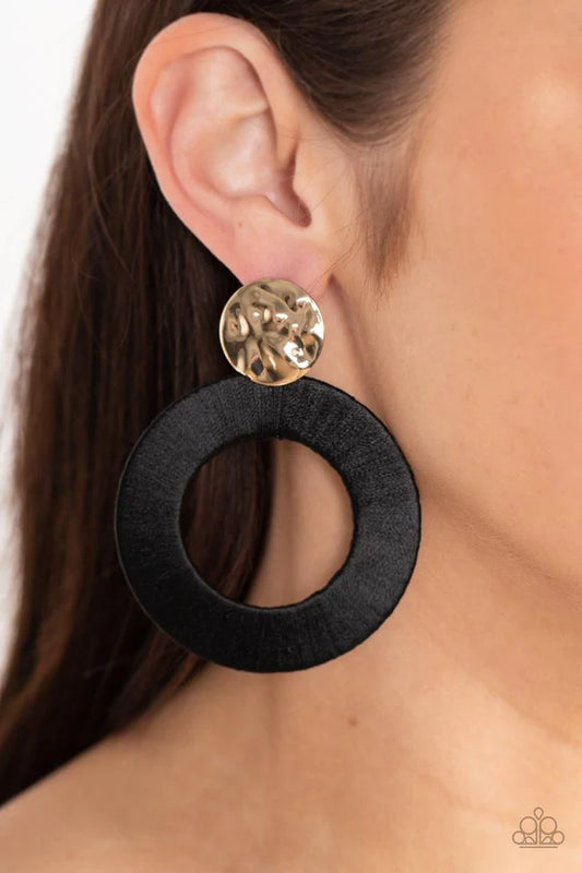 Paparazzi Earring ~ Strategically Sassy - Black