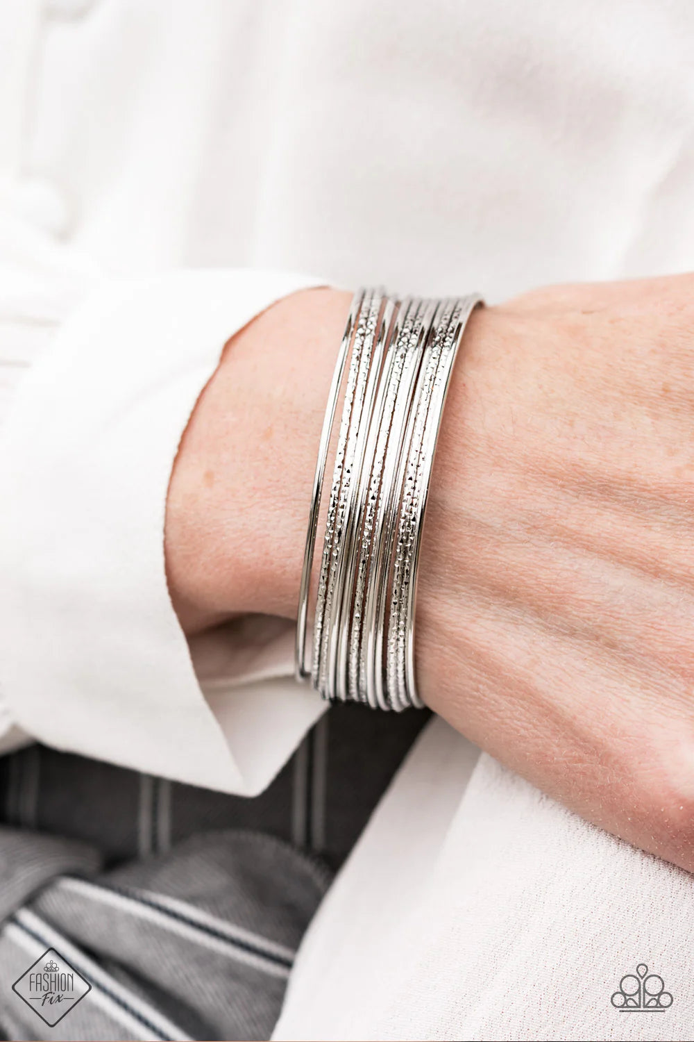 Paparazzi Endlessly Empress Bracelet Silver