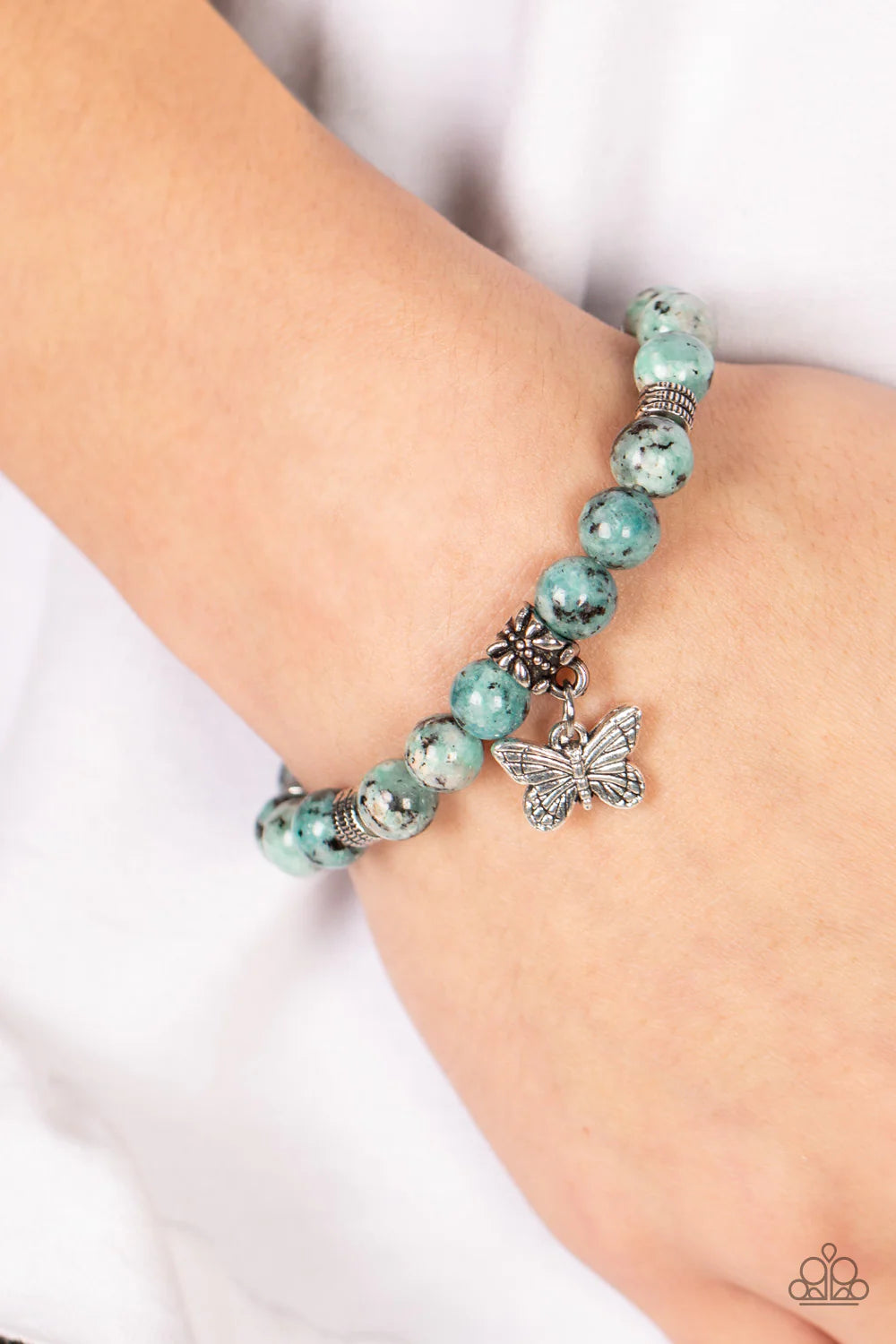 PAPARAZZI "BUTTERFLY NIRVANA" BLUE BRACELET