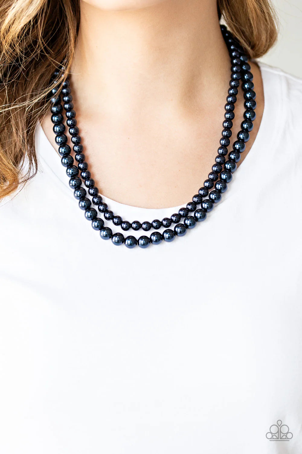 PAPARAZZI "WOMAN OF THE CENTURY" BLUE NECKLACE