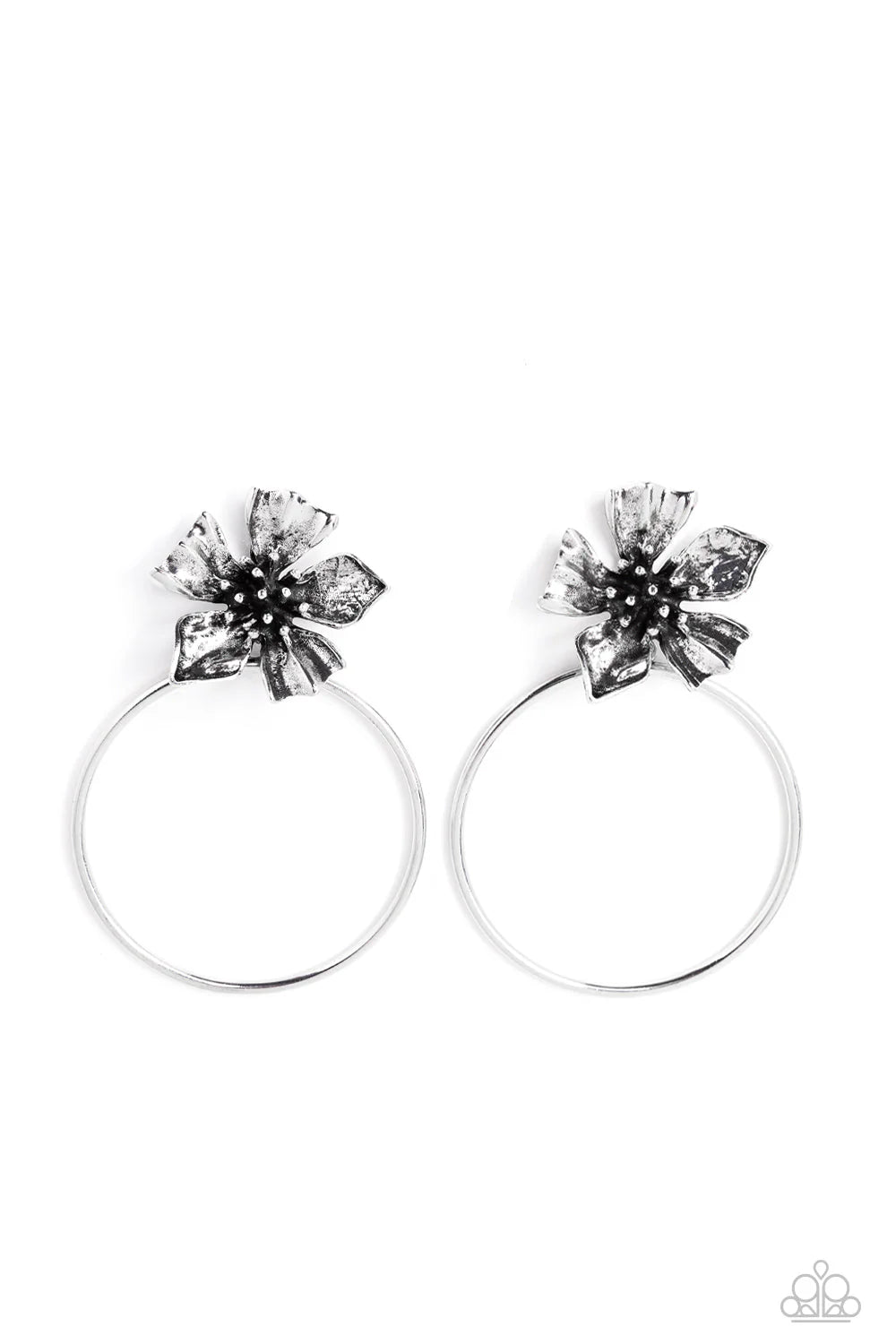 Paparazzi Earring ~ Buttercup Bliss - silver