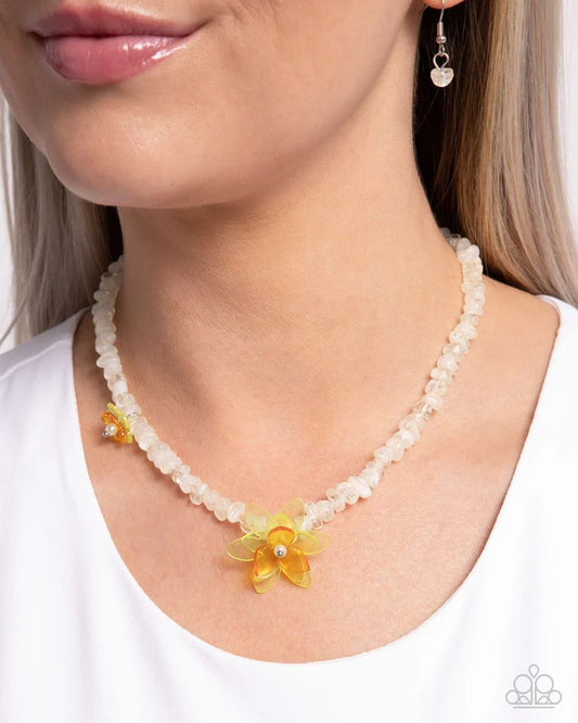 Paparazzi Necklace ~ Malibu Master - Yellow