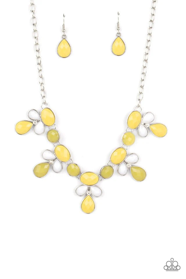 Paparazzi Necklace ~ Midsummer Meadow - Yellow