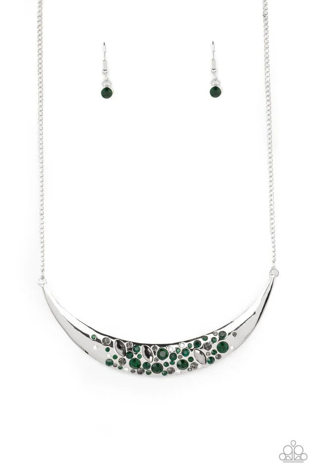 Paparazzi Necklace ~ Bejeweled Baroness - Green