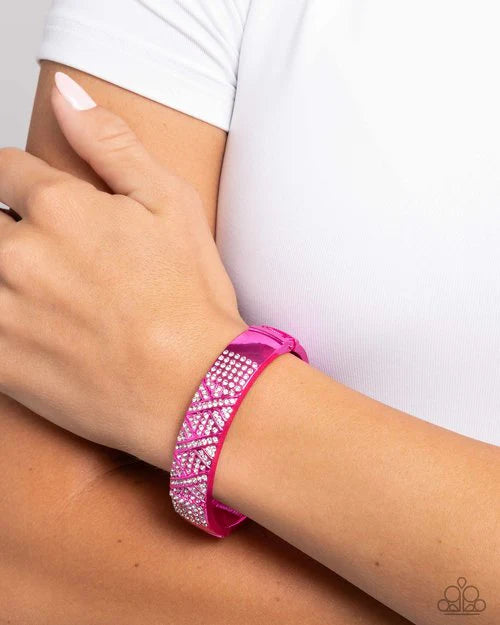 Paparazzi Bracelet ~ Refulgent Rebel - Pink