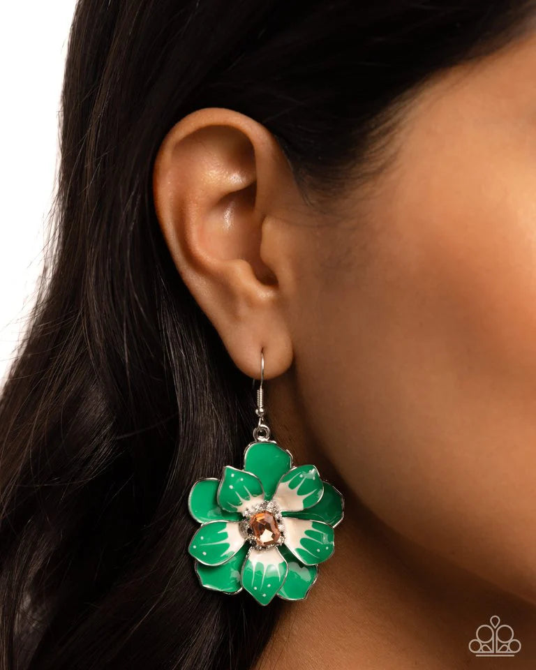 Paparazzi Earring ~ Tropical Treasure - Green