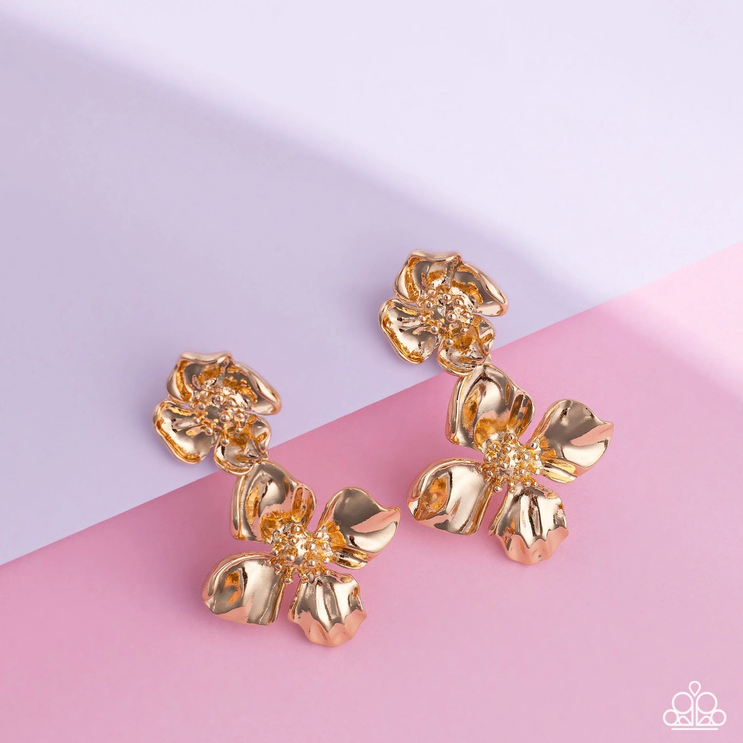 Paparazzi Gilded Grace - Gold Post Earrings