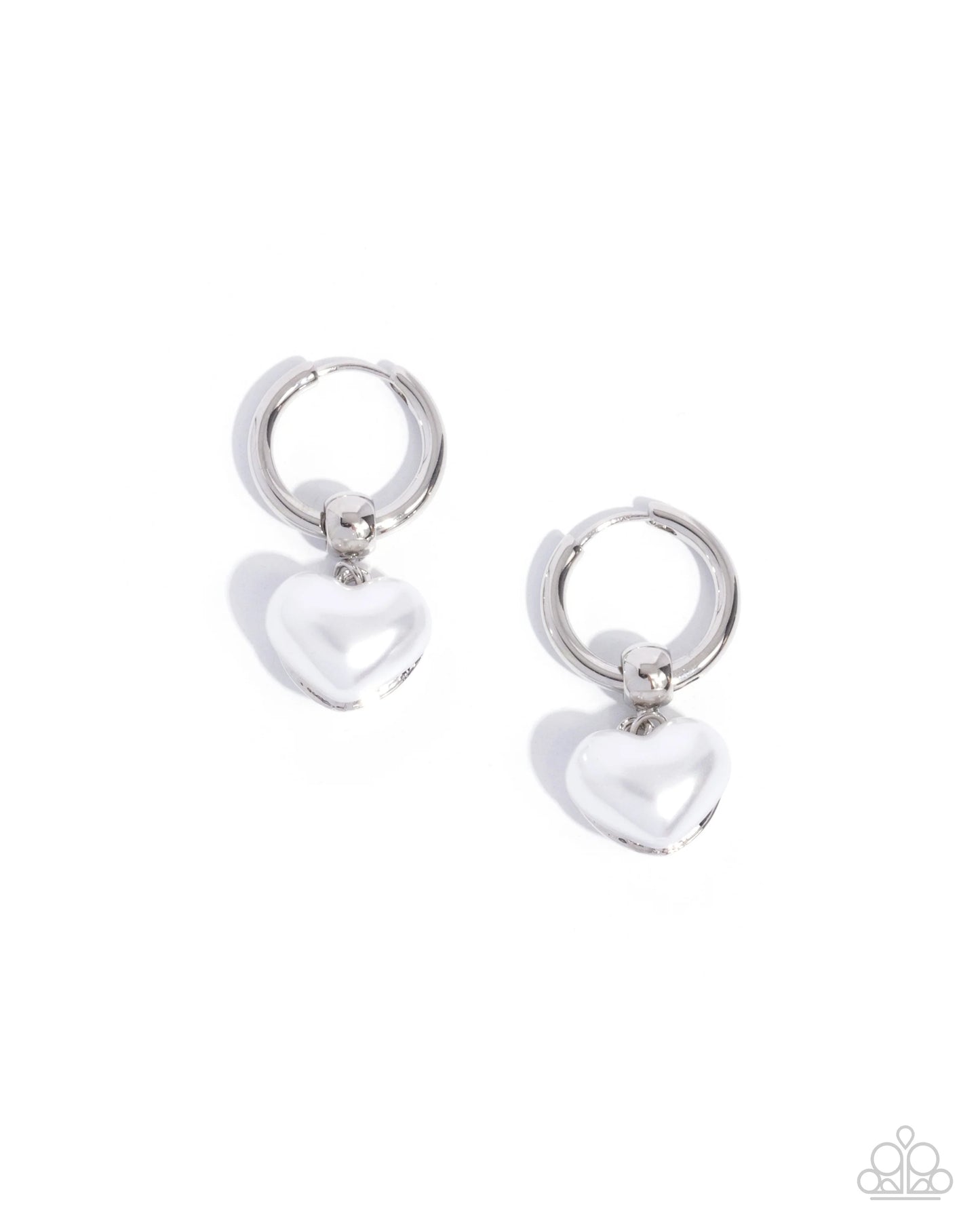 Paparazzi Carriage Chic Earrings White