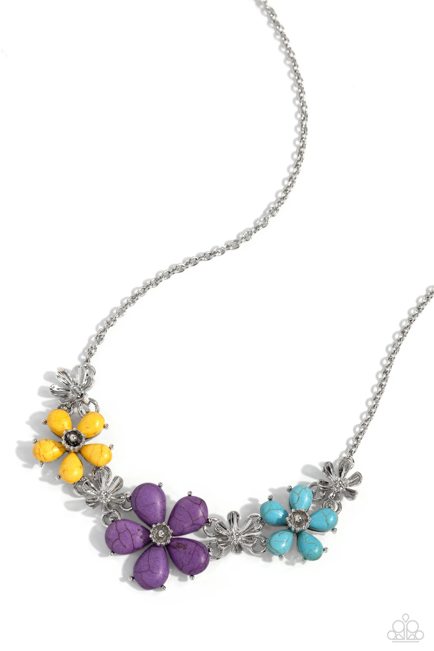 Paparazzi Growing Garland - Purple Necklace