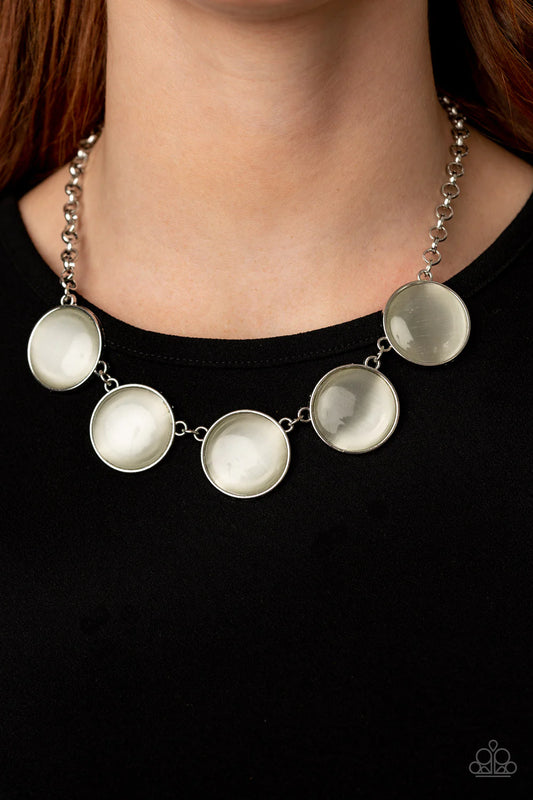 PAPARAZZI "ETHEREAL ESCAPE" WHITE NECKLACE