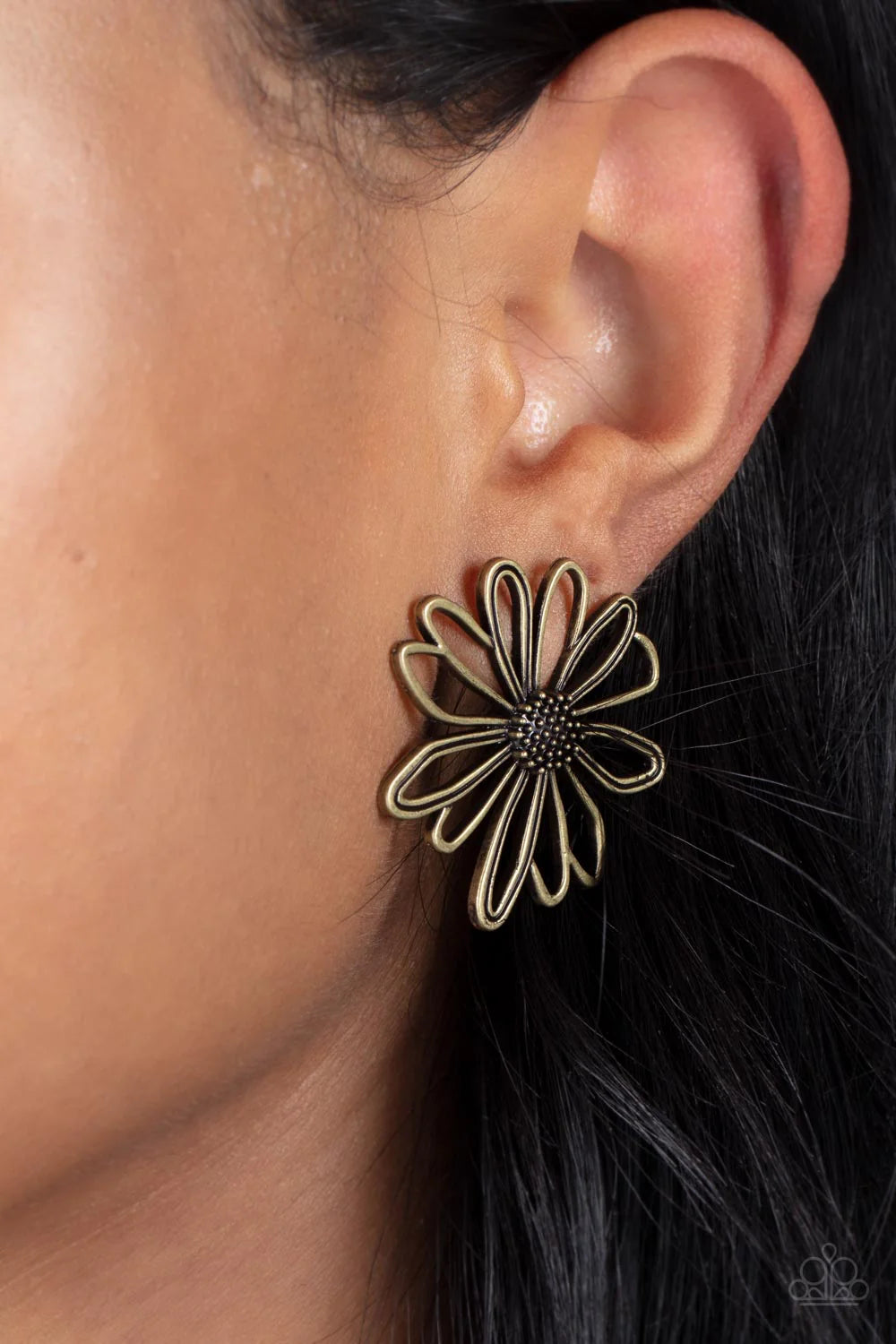 PAPARAZZI "ARTISAN ARBOR" BRASS POST EARRINGS