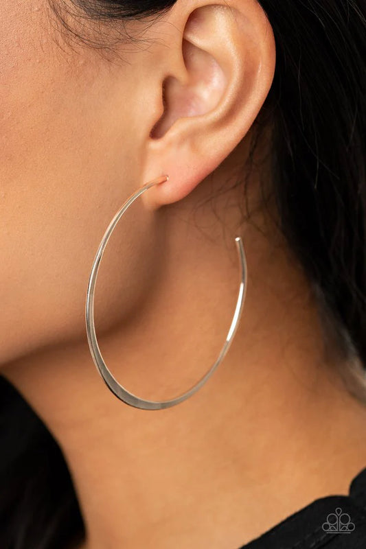 Paparazzi Earring ~ Dont Lose Your Edge - Silver