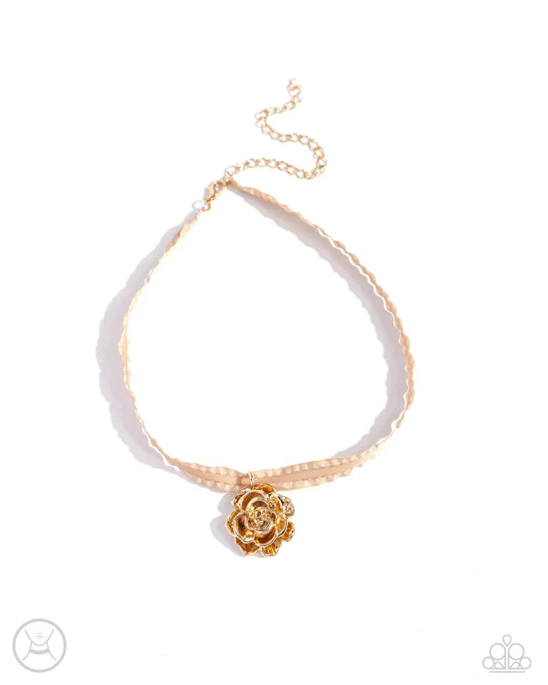 Paparazzi Necklace ~ Seize the Spring - Gold