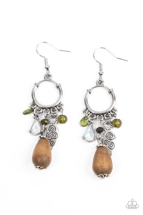 Paparazzi  Bountiful Blessings - Green  Earrings