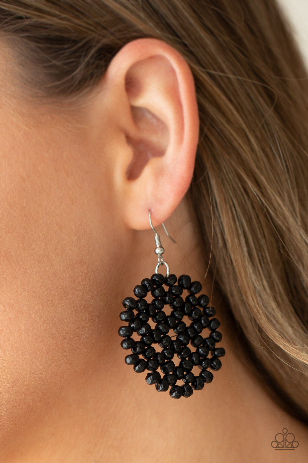 Summer Escapade - black - Paparazzi earrings